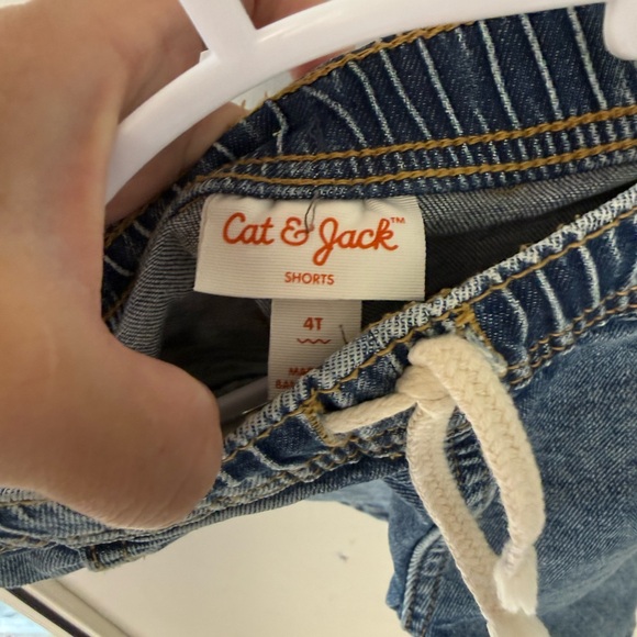 Cat & Jack Blue Denim Shorts - Picture 2 of 2